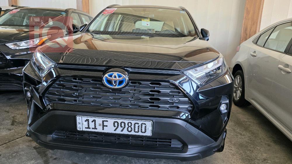 تۆیۆتا ڕاڤ 4